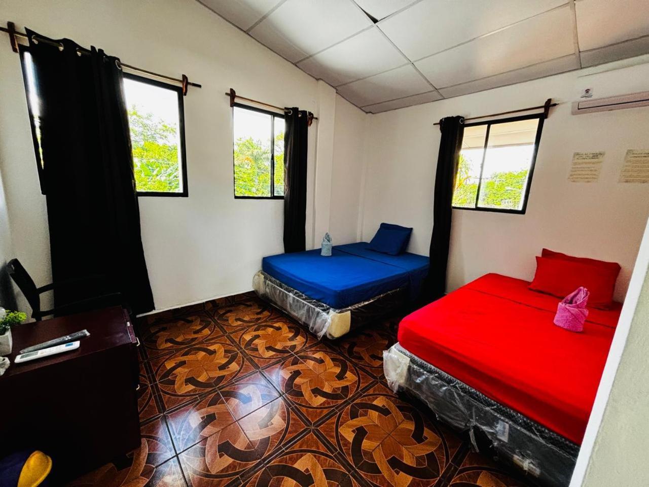 La Casona Sv Hostal La Libertad Esterno foto