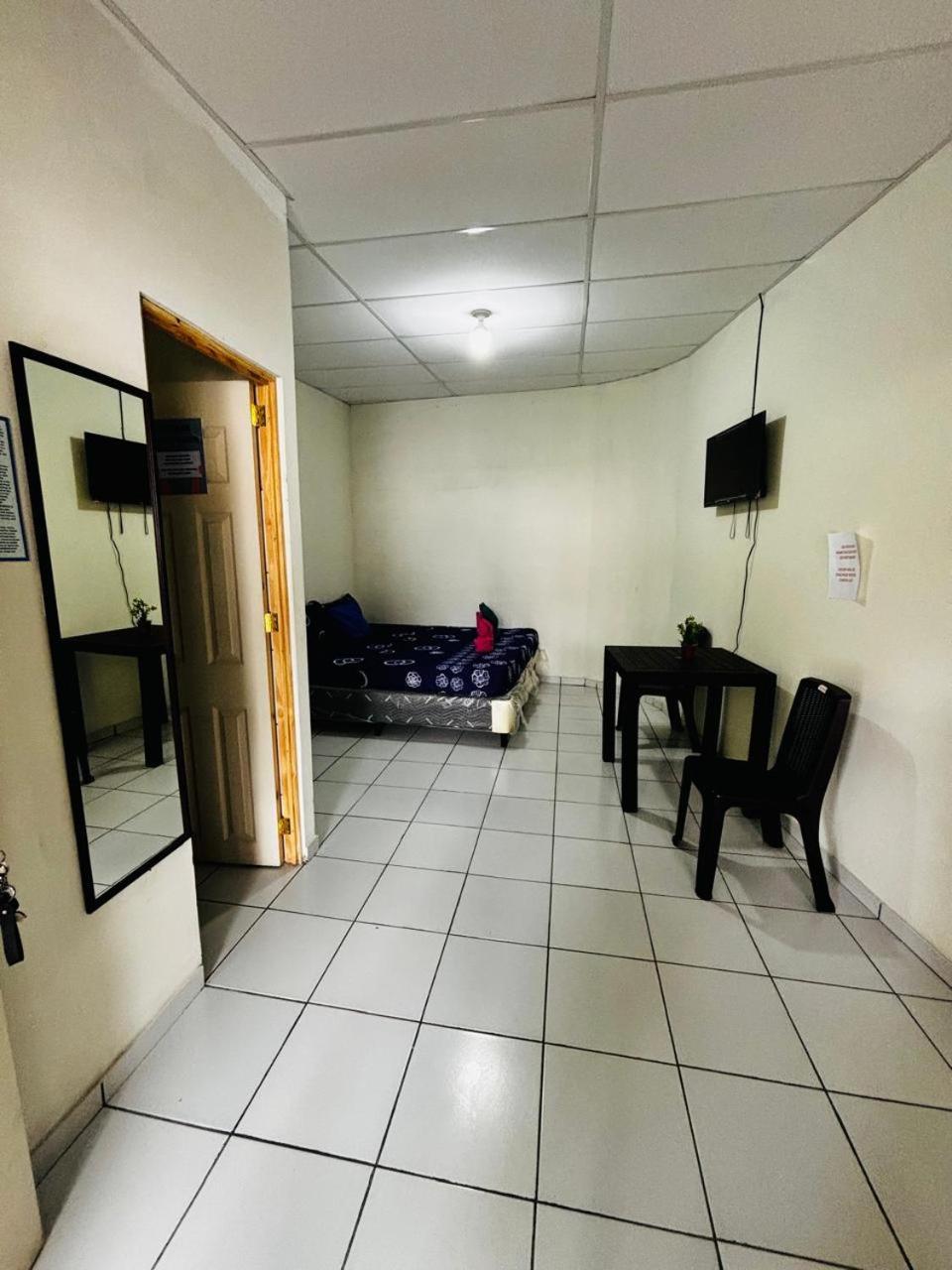 La Casona Sv Hostal La Libertad Esterno foto